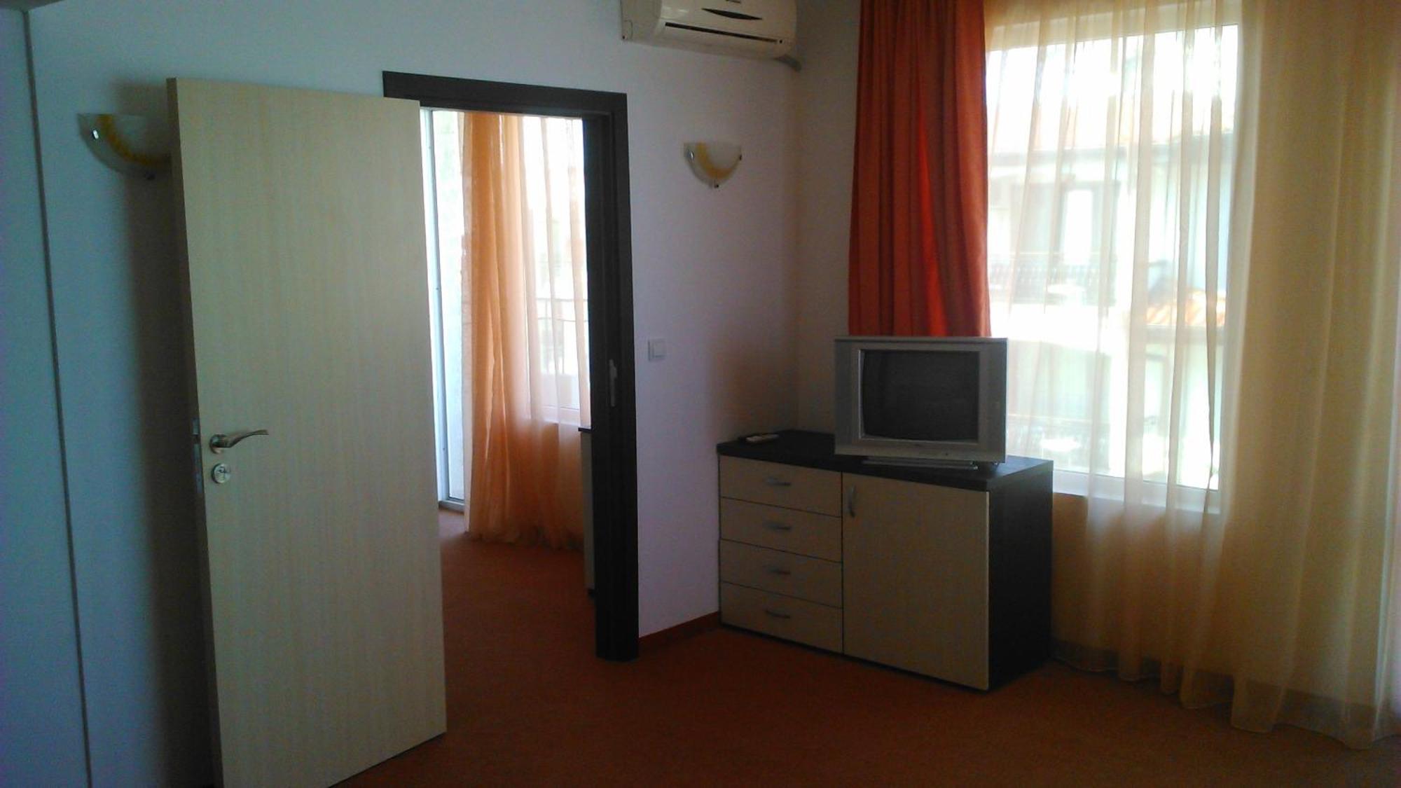 Hotel Bellisimo Lozenets Rom bilde