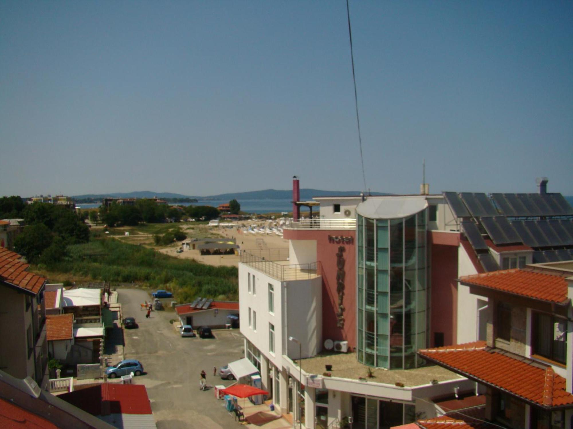 Hotel Bellisimo Lozenets Rom bilde
